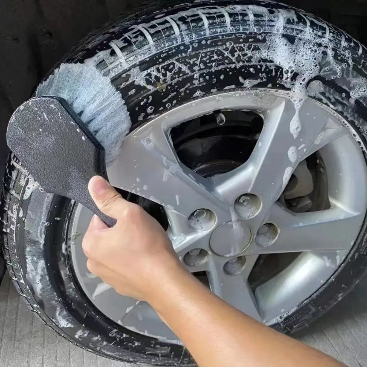 Car Wheel Cleaning Brush Detai - مراجعة Car Cleaning Brush وسعره